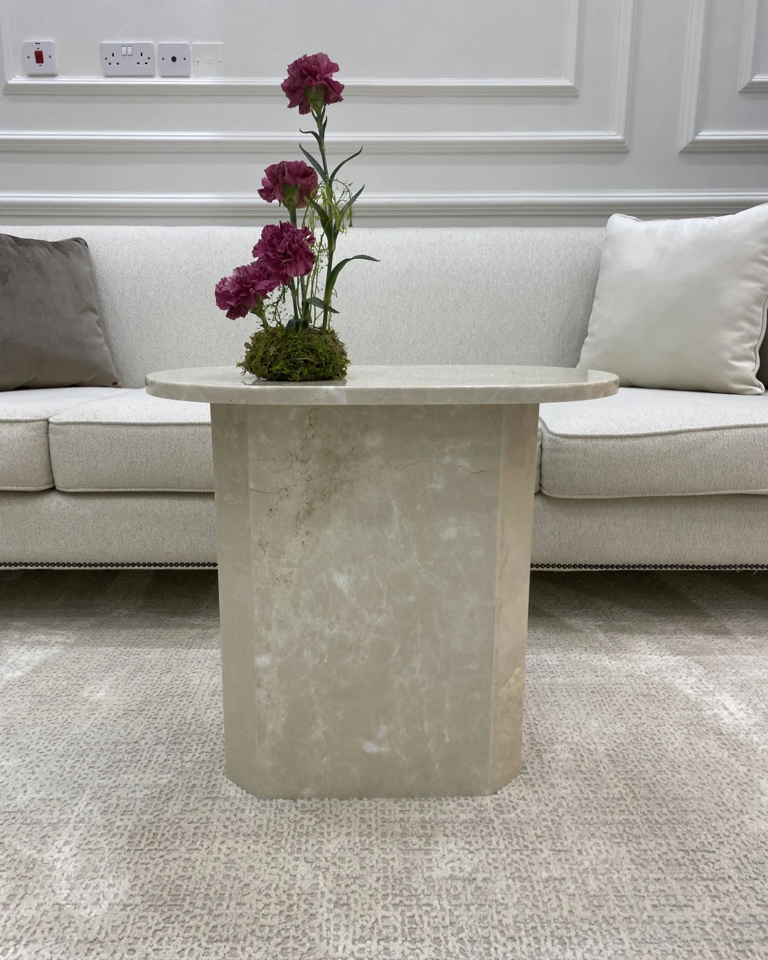 Lina Serving Table