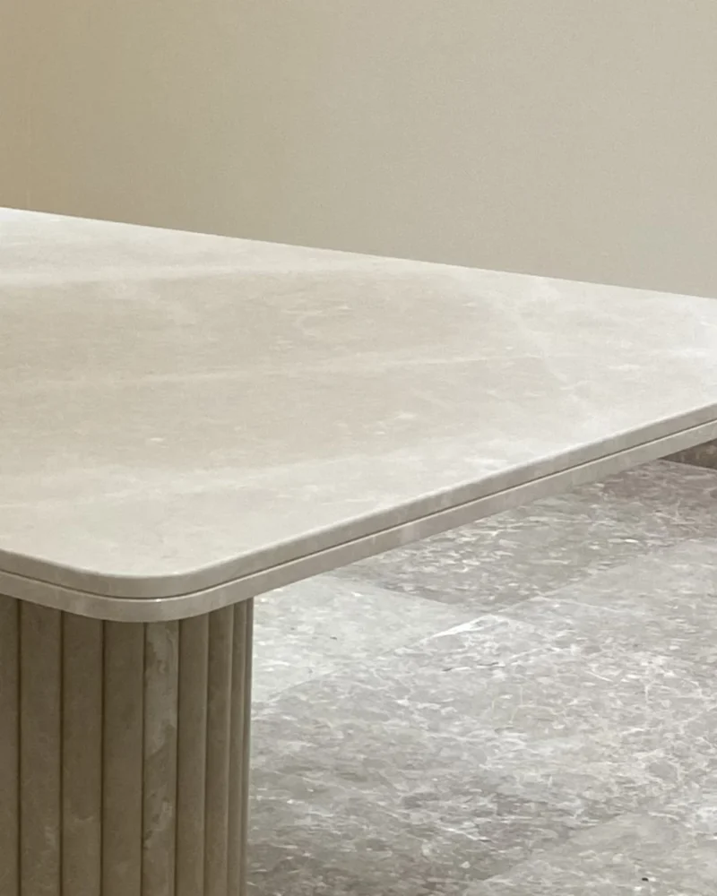 Lunaro Dining Table - Image 6