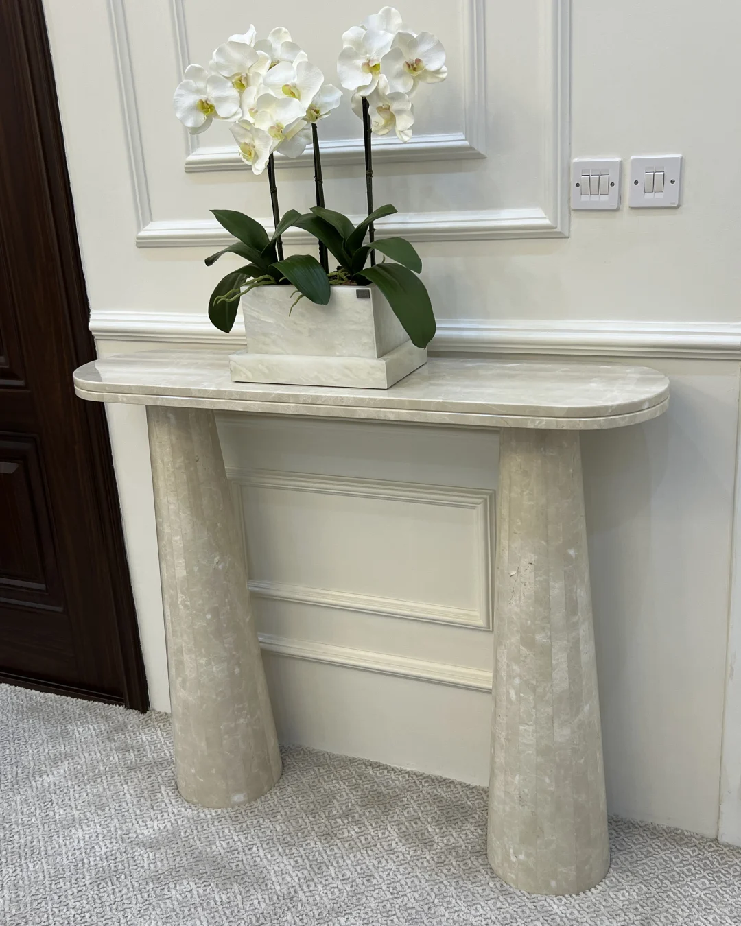 Lina Console Table