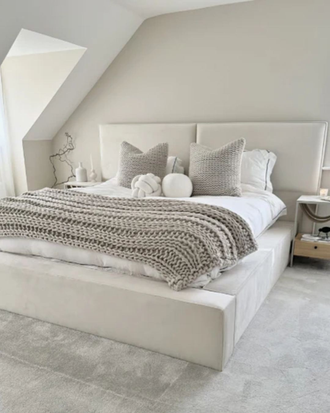 Elderhill Bed